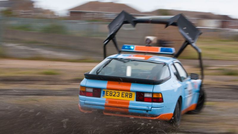 Illustration for article titled The Porsche 944 Turbo "Rambulance"